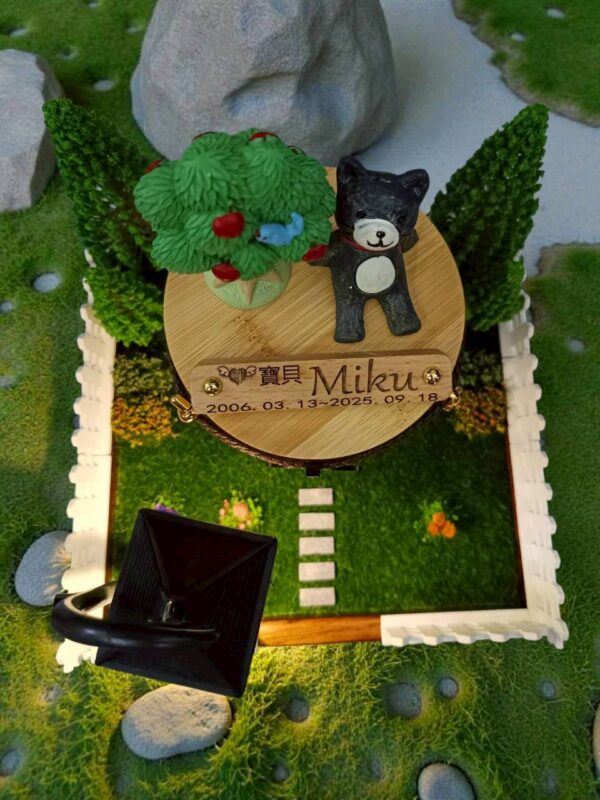 童話森林陶瓷骨灰罐